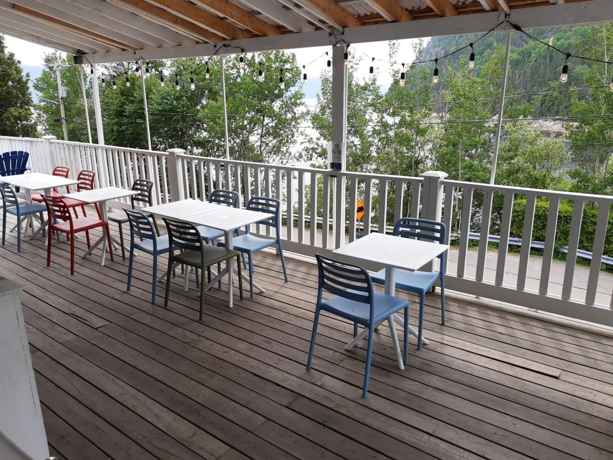 Auberge Aventure Rose Des Vents 北圣罗斯 外观 照片